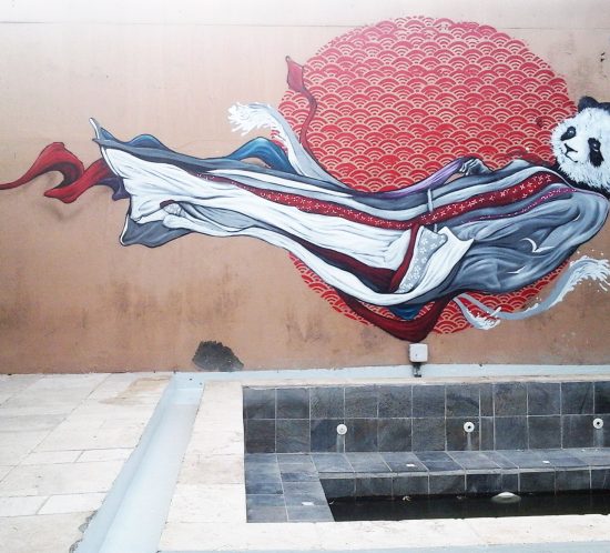 Abeil - Fresque Panda geisha - Galerie La Kaz blanche